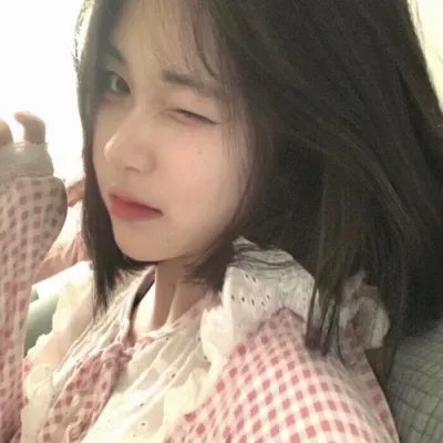 黑夜里的眼睛